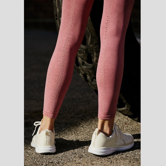 Free People Movement High-Rise 7/8 Good Karma Leggings - Picture 3 of 10